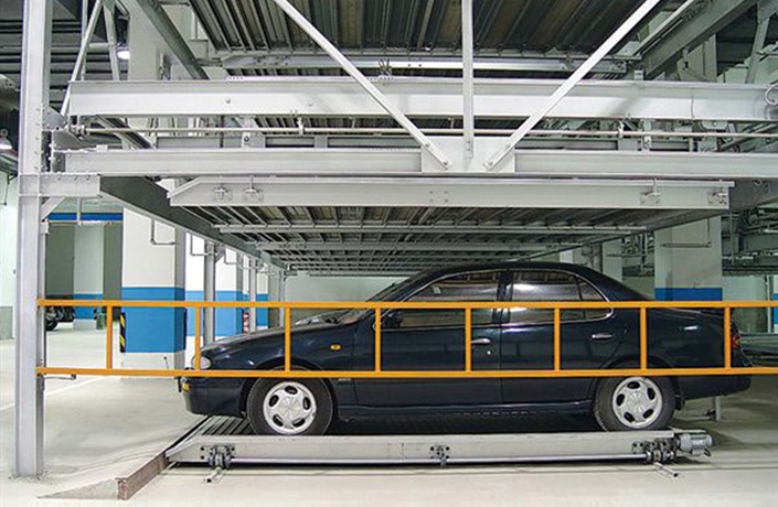 地下停車場(chǎng)三層機(jī)械車庫(kù)-升降橫移式