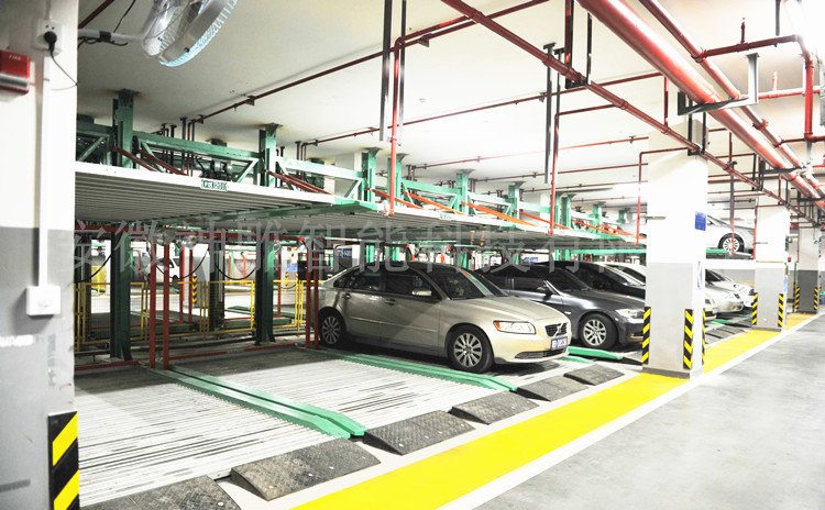 立體車庫設(shè)備